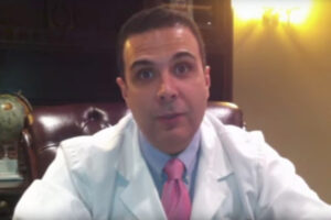 Plastic surgeon to the stars is an incompetent fraud: authorities
